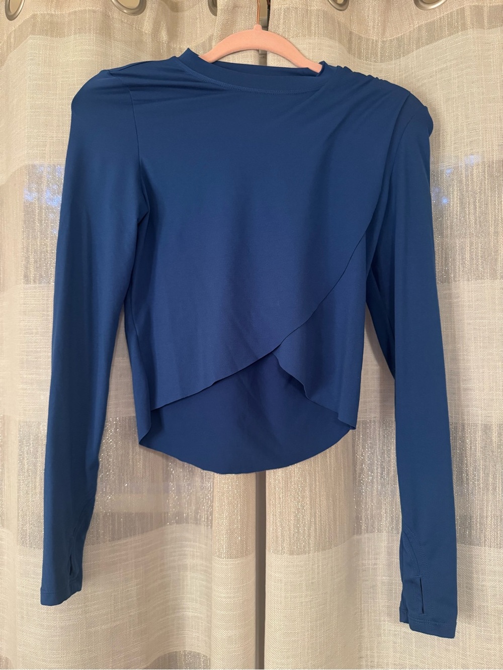 Wilo The Label Contra Crossover Long Sleeve Top